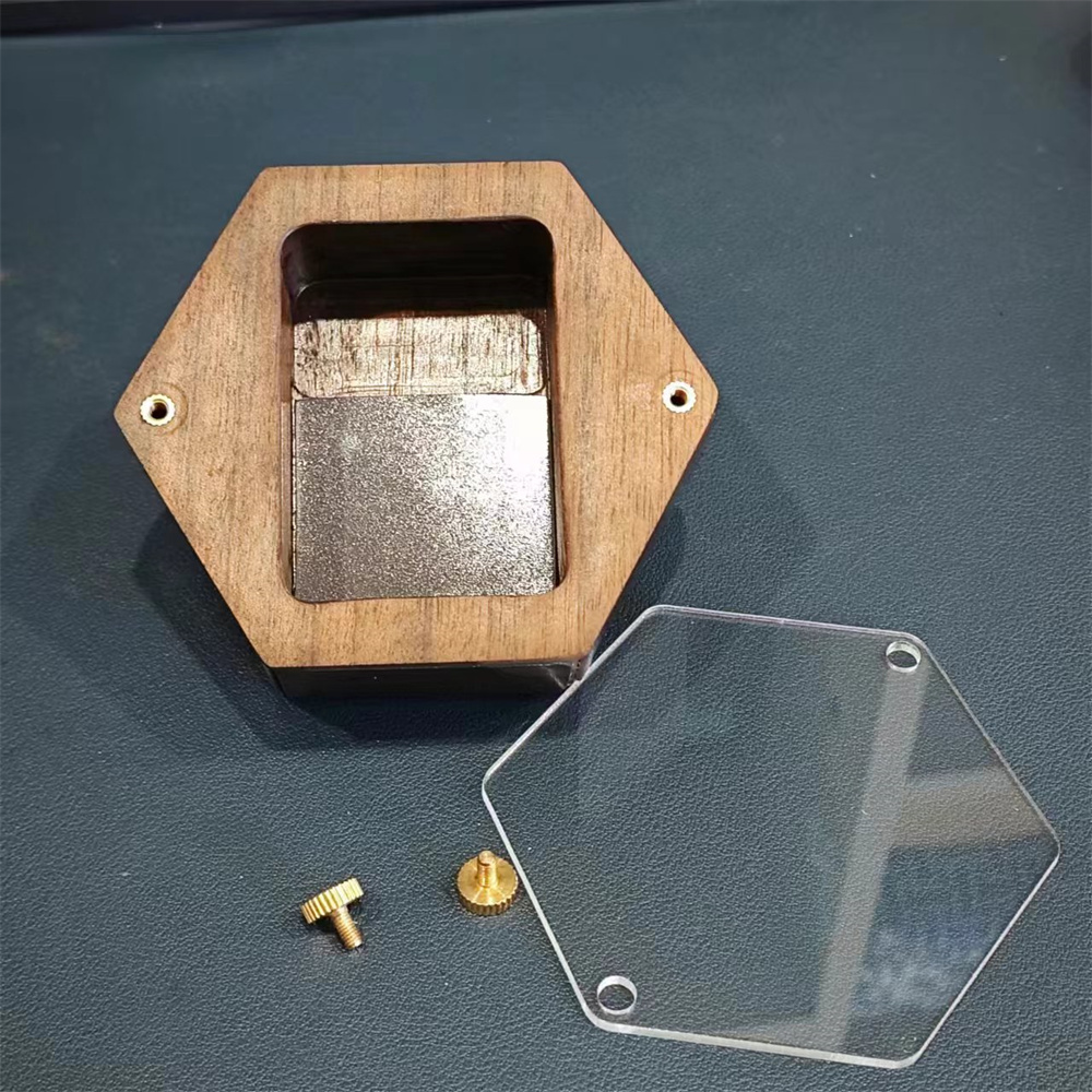 صندوق عرض ولاعة سداسي خشبي ، م - مراجعة Smoker Box Wood Chip وسعره